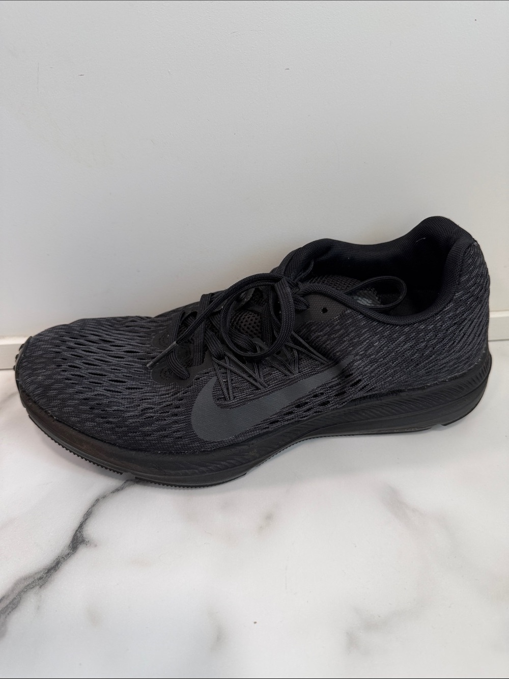 NIke Zoom Winflo 5 Running Shoes Womens Size 8.5